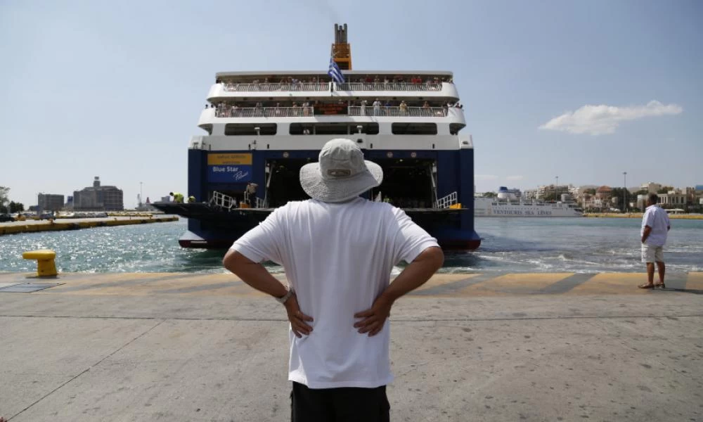 Ηγουμενίτσα: Ο οδηγός των ΚΤΕΛ πήρε άλλο πλοίο και άφησε τους μισούς επιβάτες να περιμένουν στο λιμάνι!